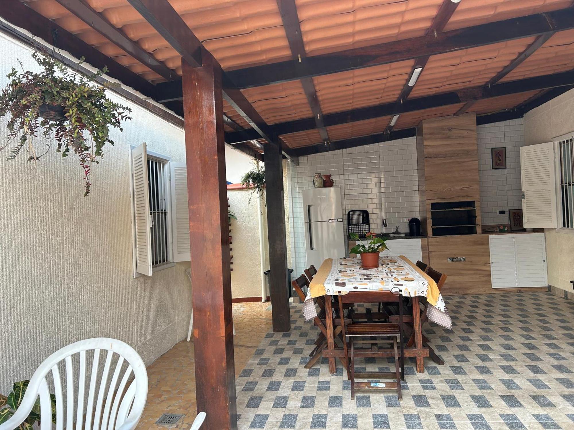 Casa De Praia Em Guaruja A 200 Metros Do Mar Esterno foto