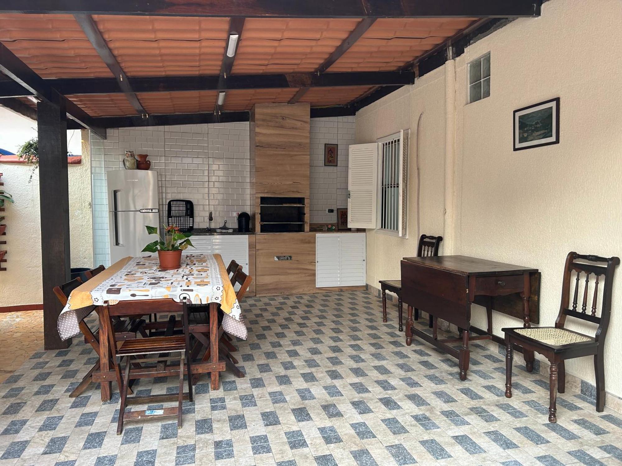 Casa De Praia Em Guaruja A 200 Metros Do Mar Esterno foto
